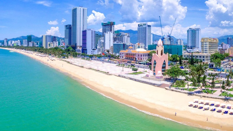 Khánh Hòa – Vùng Đất Biển Với Thách Thức Che Nắng Mưa Đặc Trưng