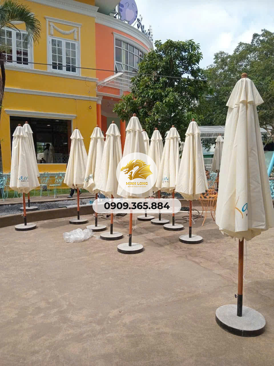 Những tác dụng của dù che sự kiện ngoài trời